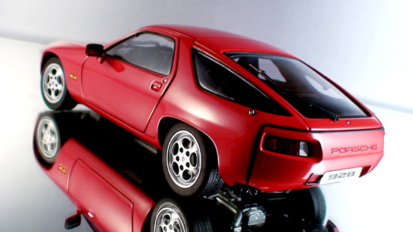 AUTOart Porsche 928 Oldtimer